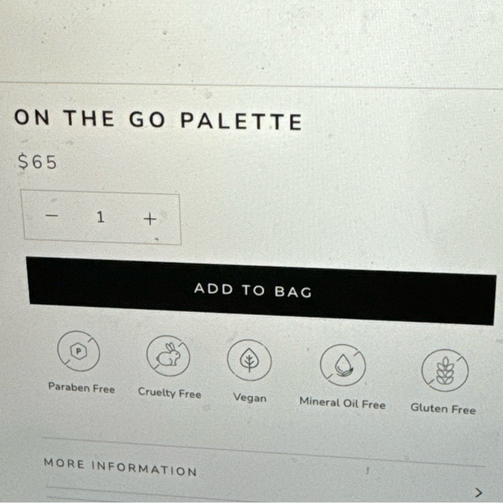 ☘️ Doucce New On The Go Makeup Palette Eyeshadows Highlighter & Blush - Picture 9 of 9